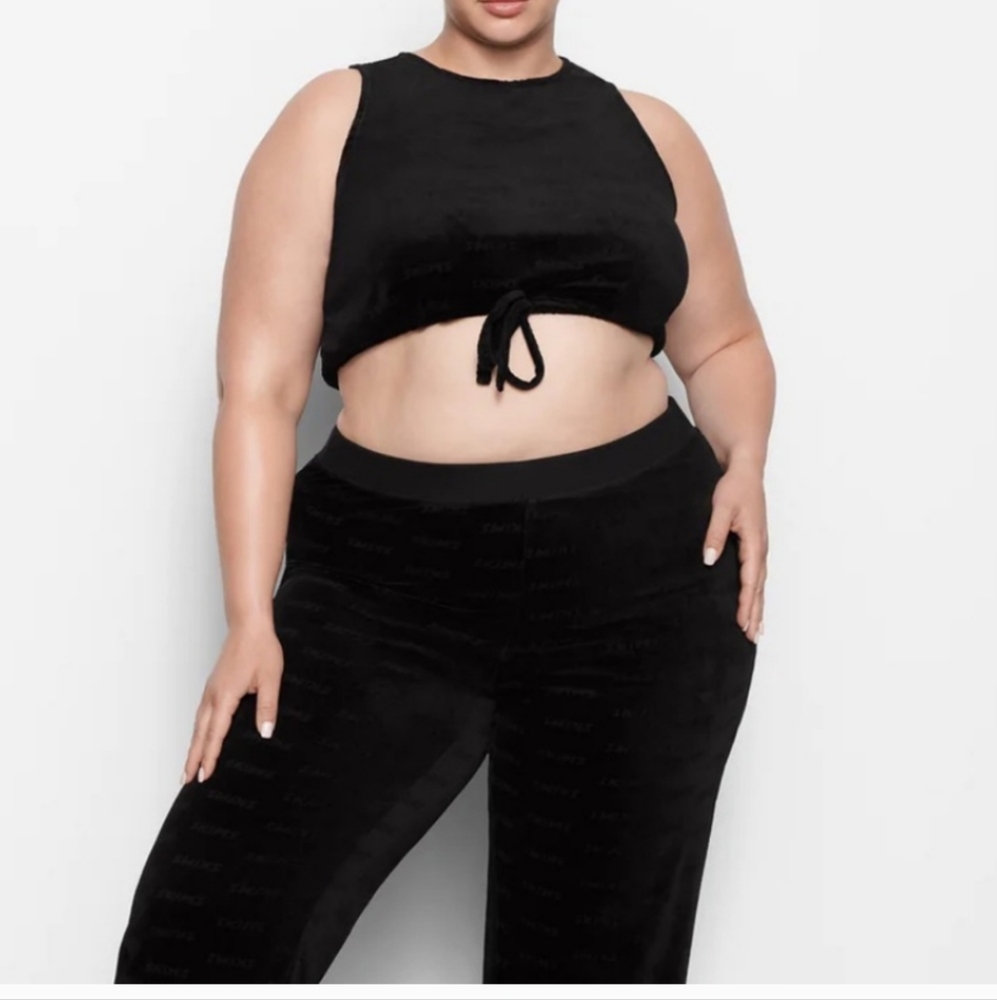 Skims Onyx Black Velour Tie Tank Cropped Size 3X